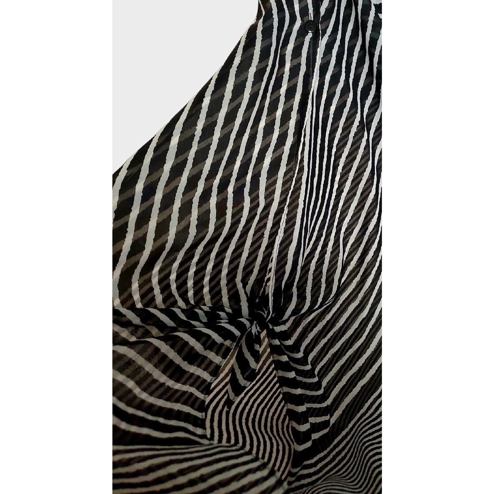 Charlie Paige Black And White Sheer Poncho - Picture 2 of 4
